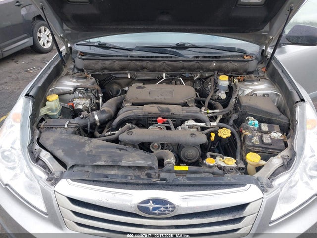 2010 SUBARU OUTBACK 4S4BRBAC0A3323446 Photo 9