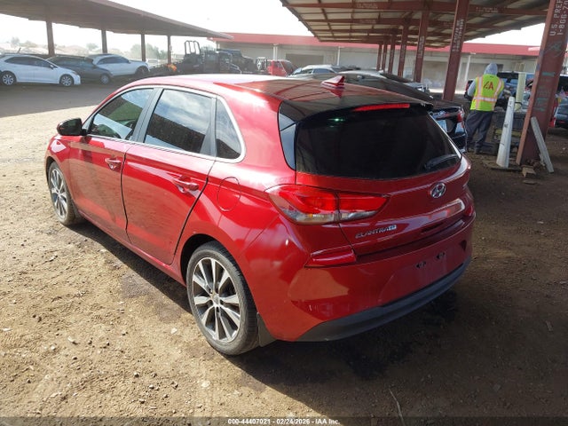 KMHH35LE1JU012887 Hyundai ELANTRA GT
