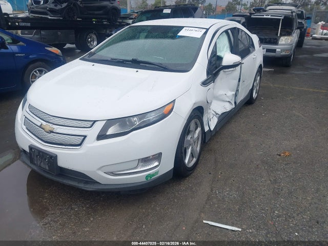 Chevrolet Volt 2014 1G1RF6E45EU165877 Image 2