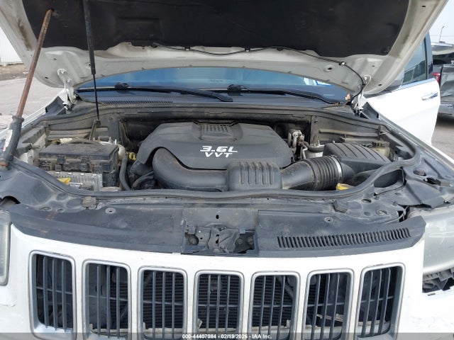 2014 Jeep Grand Cherokee Limited მანქანა იყიდება აუქციონზე, vin: 1C4RJEBG9EC116038, აუქციონის ნომერი: 44407084