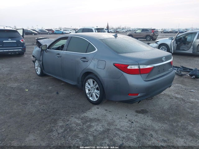 2013 Lexus Es 350 მანქანა იყიდება აუქციონზე, vin: JTHBK1GGXD2062736, აუქციონის ნომერი: 44407133