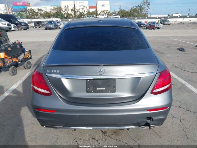 Mercedes-Benz E 300 2017 WDDZF4JB8HA218583 Image 15