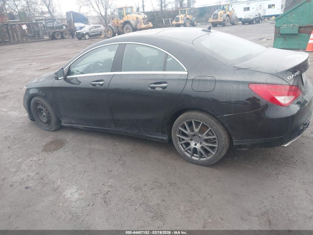 2017 MERCEDES-BENZ CLA 250 WDDSJ4GB2HN432078 Photo 2