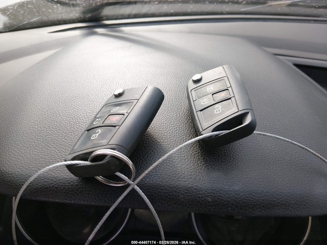 2020 VOLKSWAGEN TIGUAN 3VV0B7AX0LM177455 Photo 10