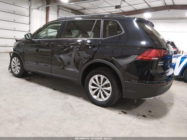 2020 VOLKSWAGEN TIGUAN 3VV0B7AX0LM177455 Photo 2
