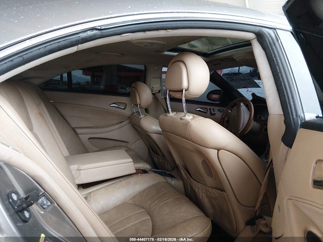 44407178 :رقم المزاد ، WDDDJ75X16A012549 vin ، 2006 Mercedes-benz Cls 500 مزاد بيع