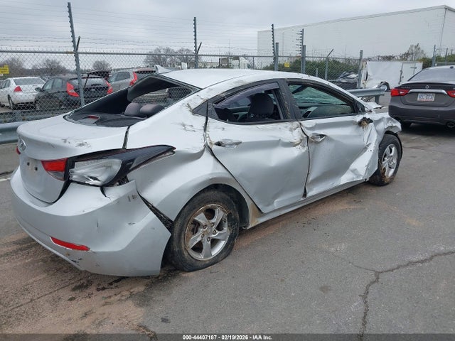 Aukcja sprzedaży 2015 Hyundai Elantra Se, vin: 5NPDH4AE5FH557509, numer aukcji: 44407187