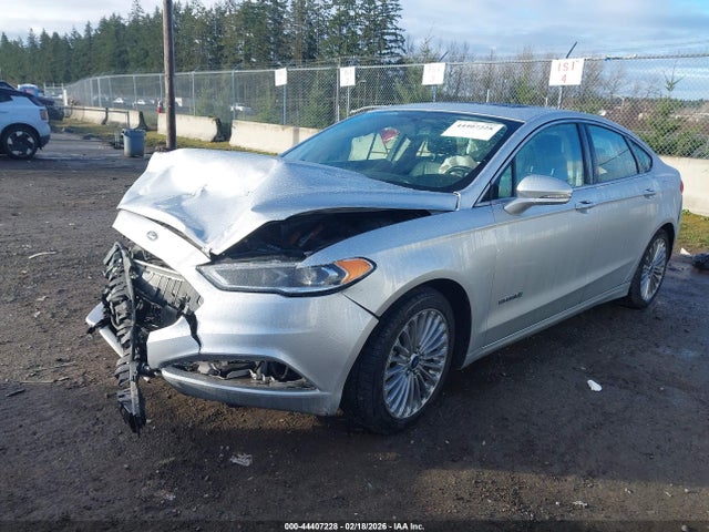 Ford Fusion Hybrid Titanium 2017 3FA6P0RU9HR356931 Image 2