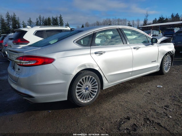 Ford Fusion Hybrid Titanium 2017 3FA6P0RU9HR356931 Image 4