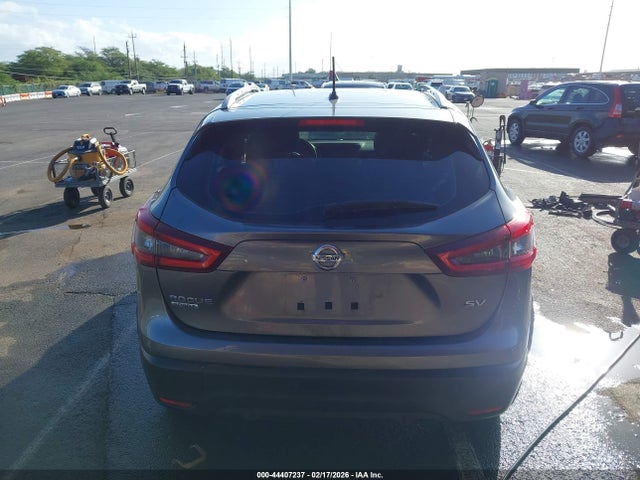 JN1BJ1CVXLW550393 Nissan Rogue Sport Sv Fwd Xtronic Cvt