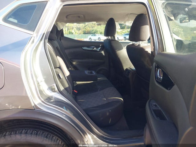 JN1BJ1CVXLW550393 Nissan Rogue Sport Sv Fwd Xtronic Cvt