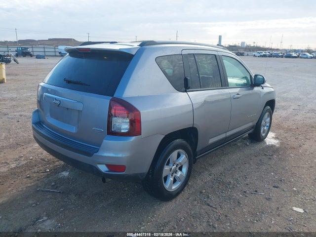 Jeep Compass Latitude Fwd 2017 1C4NJCEBXHD160308 Image 4