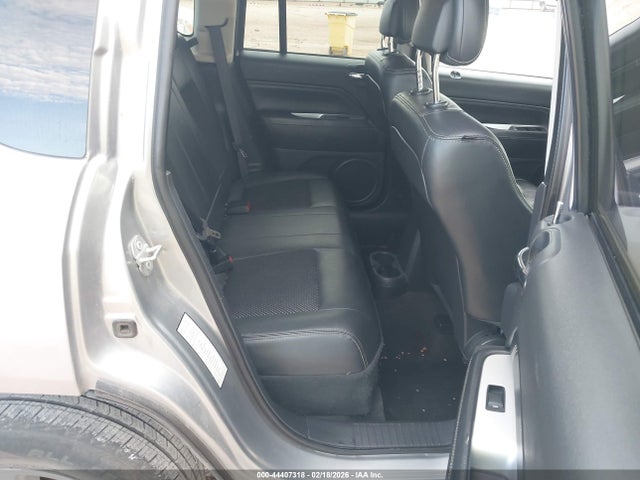 Jeep Compass Latitude Fwd 2017 1C4NJCEBXHD160308 Image 8