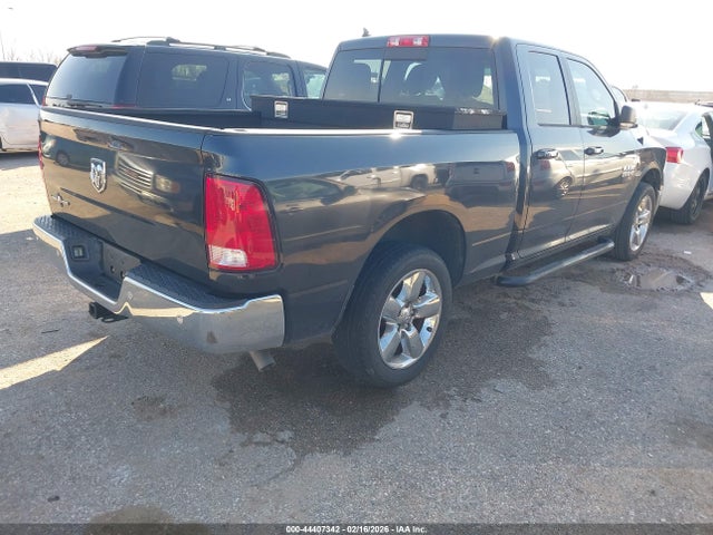 44407342 :رقم المزاد ، 1C6RR6GG2JS171591 vin ، 2018 Ram 1500 Lone Star  4x2 6'4 Box مزاد بيع