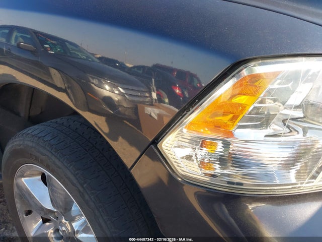 44407342 :رقم المزاد ، 1C6RR6GG2JS171591 vin ، 2018 Ram 1500 Lone Star  4x2 6'4 Box مزاد بيع