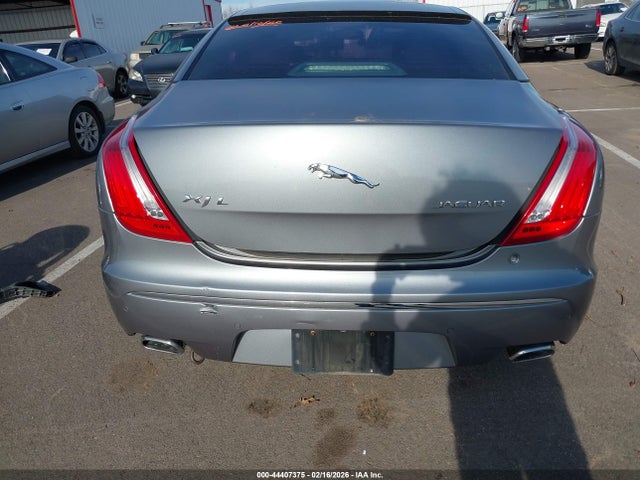 2012 JAGUAR XJ SAJWA2GB5CLV22511 Photo 5