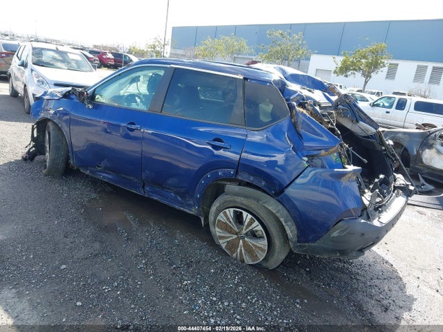 5N1BT3BAXNC701251 Nissan Rogue Sv Fwd