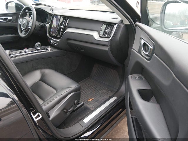 2023 VOLVO XC60 YV4L12RV3P1379839 Photo 4