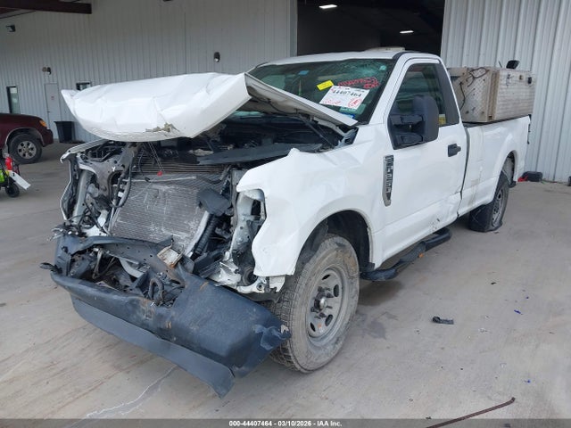 Ford F-250 Xl 2018 1FTBF2A6XJEC93092 Image 2