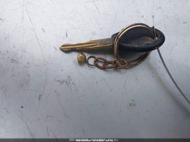 1997 NISSAN MAXIMA JN1CA21DXVT831618 Photo 10