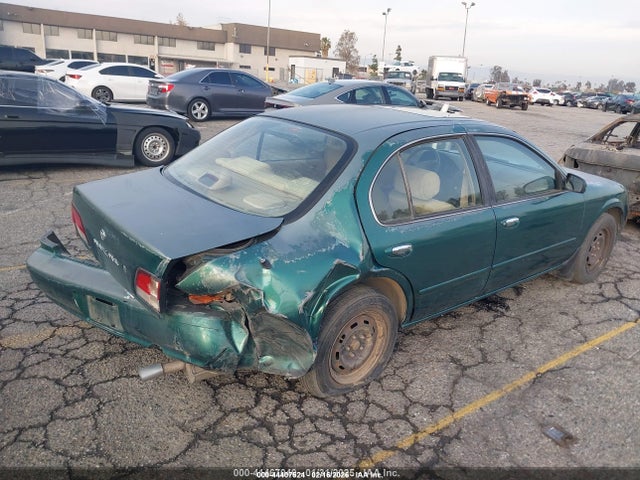 1997 NISSAN MAXIMA JN1CA21DXVT831618 Photo 3