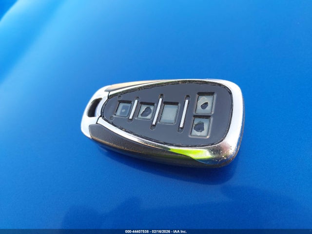 1G1FB1RSXH0117796 Chevrolet Camaro 1lt