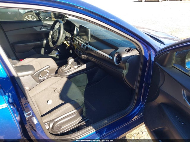 44407570 :رقم المزاد ، 3KPF24AD7LE173572 vin ، 2020 Kia Forte Lxs مزاد بيع