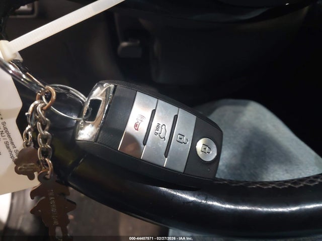 44407571 :رقم المزاد ، KNDPNCAC1L7707274 vin ، 2020 Kia Sportage Ex مزاد بيع