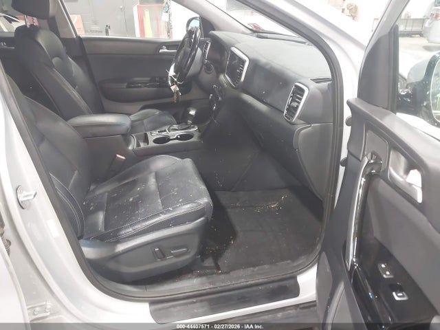 2020 Kia Sportage Ex მანქანა იყიდება აუქციონზე, vin: KNDPNCAC1L7707274, აუქციონის ნომერი: 44407571