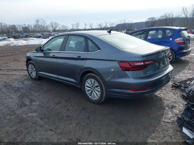2020 VOLKSWAGEN JETTA 3VWCB7BU4LM031931 Photo 2