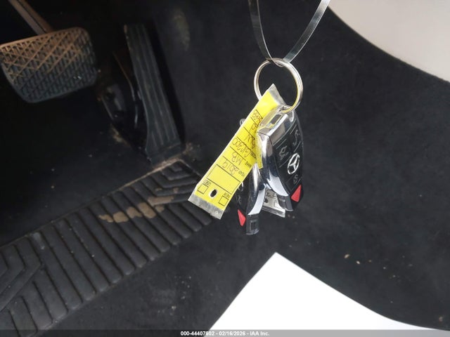 44407602 :رقم المزاد ، WDC0G4JB0KV153688 vin ، 2019 Mercedes-benz Glc 300 مزاد بيع