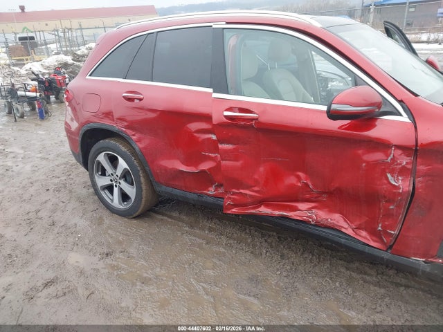44407602 :رقم المزاد ، WDC0G4JB0KV153688 vin ، 2019 Mercedes-benz Glc 300 مزاد بيع