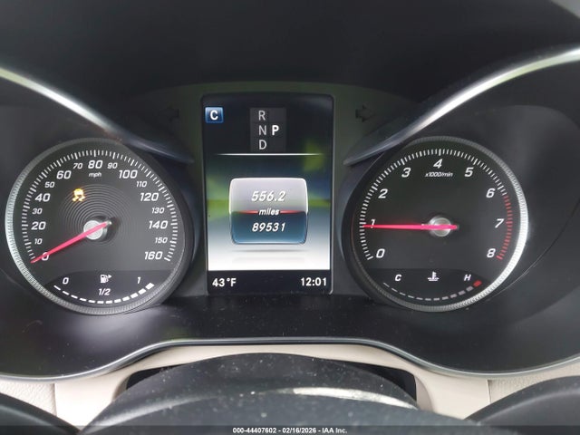 44407602 :رقم المزاد ، WDC0G4JB0KV153688 vin ، 2019 Mercedes-benz Glc 300 مزاد بيع