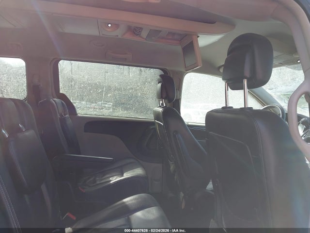 Auction sale of the 2013 Chrysler Town & Country Touring, vin: 2C4RC1BG5DR631577, lot number: 44407628