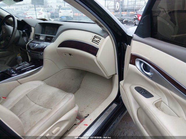 Продаж на аукціоні авто 2019 Infiniti Q70 3.7x Luxe, vin: JN1BY1AR2KM585098, номер лоту: 44407673