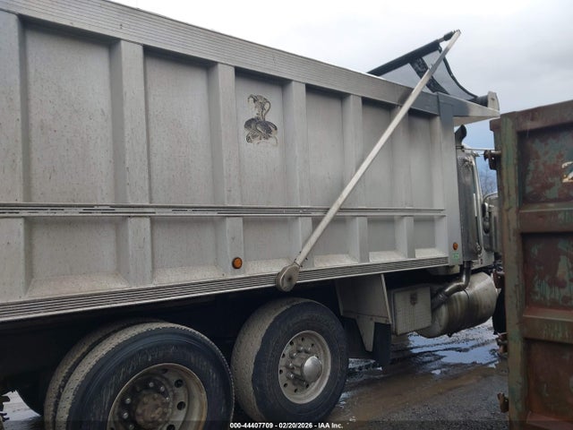Продажа на аукционе авто 2005 Peterbilt 357, vin: 1NPAXBTXX5N863444, номер лота: 44407709