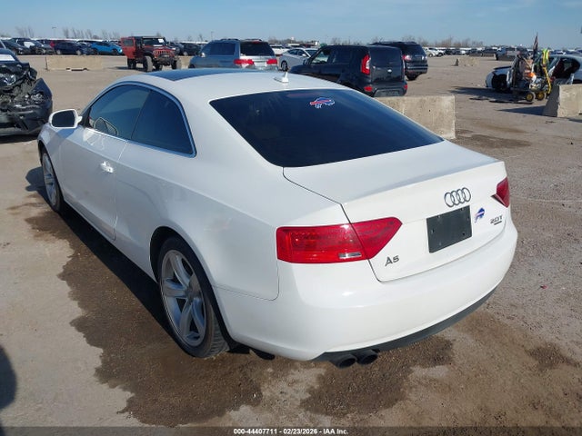 2014 AUDI A5 WAUCFAFR0EA055537 Photo 2