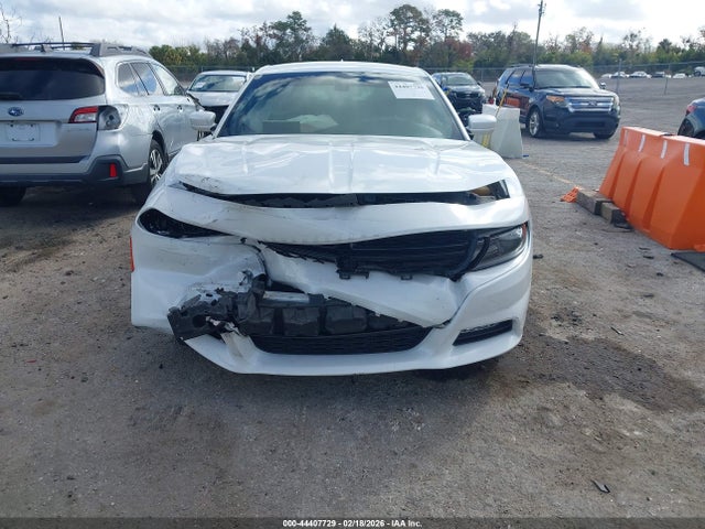 Продажа на аукционе авто 2015 Dodge Charger Sxt, vin: 2C3CDXHG2FH725622, номер лота: 44407729