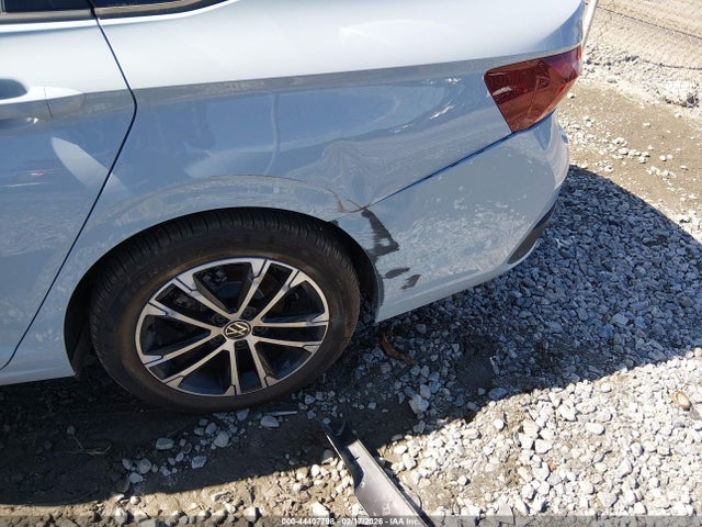 3VWBX7BU9SM087987 Volkswagen Jetta 1.5t Sport