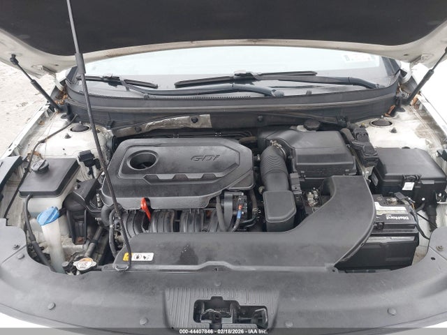 5NPE24AF4HH587098 Hyundai SONATA SE
