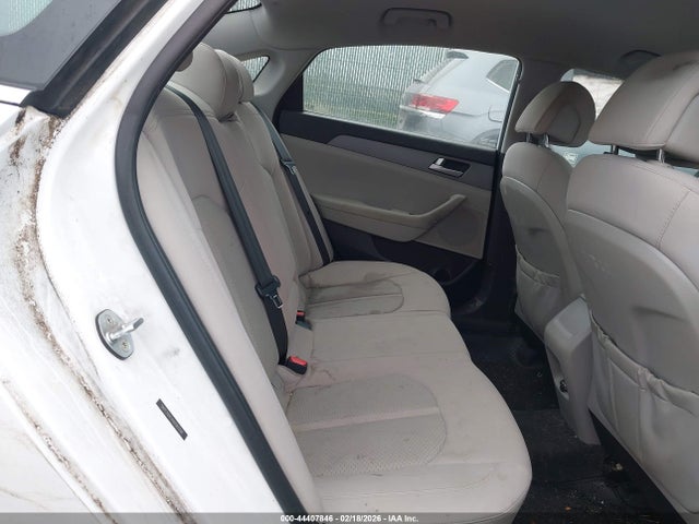 5NPE24AF4HH587098 Hyundai SONATA SE