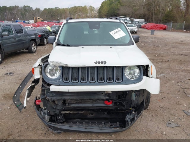 2015 Jeep Renegade Trailhawk მანქანა იყიდება აუქციონზე, vin: ZACCJBCTXFPB21911, აუქციონის ნომერი: 44407870