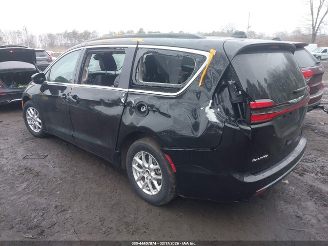 2022 CHRYSLER PACIFICA 2C4RC1BG7NR186048 Photo 2