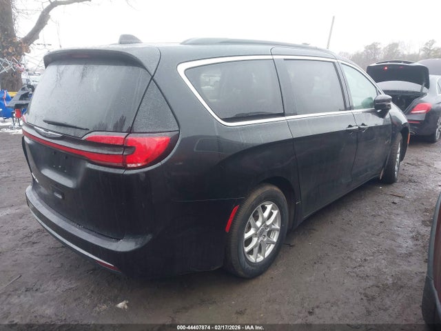 2022 CHRYSLER PACIFICA 2C4RC1BG7NR186048 Photo 3