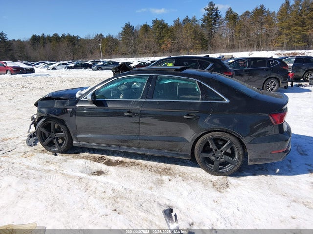 44407888 :رقم المزاد ، WAUBFGFF9F1094004 vin ، 2015 Audi S3 2.0t Premium Plus مزاد بيع