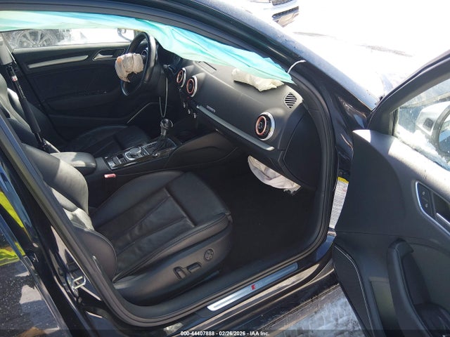 44407888 :رقم المزاد ، WAUBFGFF9F1094004 vin ، 2015 Audi S3 2.0t Premium Plus مزاد بيع
