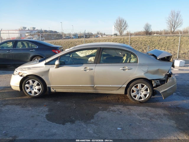Продажа на аукционе авто 2008 Honda Civic Lx, vin: 1HGFA16578L112094, номер лота: 44407894