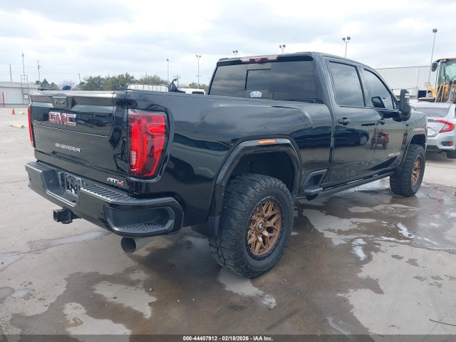 44407912 :رقم المزاد ، 1GT49PEY1NF320415 vin ، 2022 Gmc Sierra 2500hd 4wd  Standard Bed At4 مزاد بيع