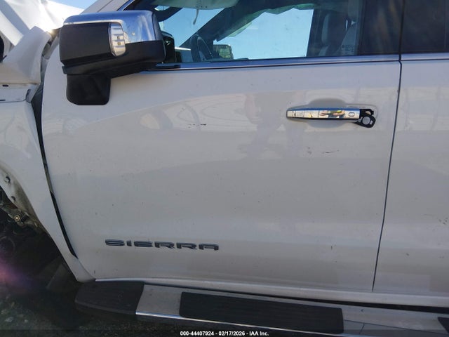 44407924 :رقم المزاد ، 3GTUUDED3PG330424 vin ، 2023 Gmc Sierra 1500 4wd  Short Box Slt مزاد بيع