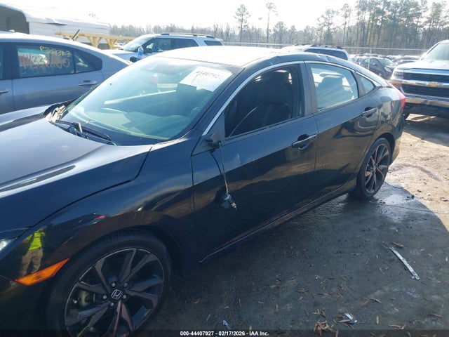 Honda Civic Sport 2019 19XFC2F85KE027425 Image 17